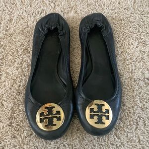 Tory Burch Reva Flatt black leather size 8